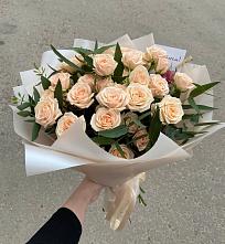 Букет Кремовые розы Латте в Солнцево Курская область